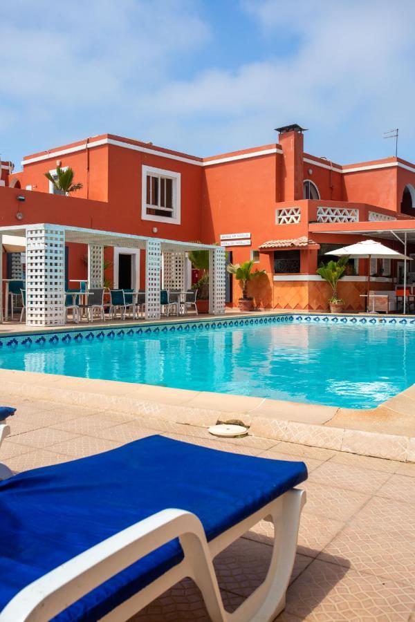 La Madrague-Surf Beach Sea Dakar Exterior photo